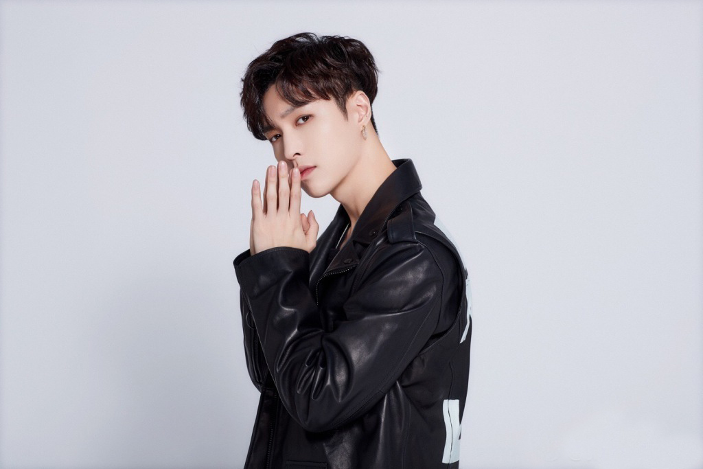 张艺兴billboard,张艺兴专辑登世界专辑排行榜