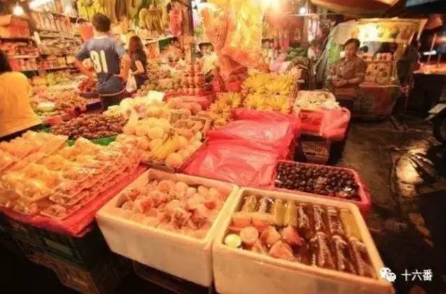 曼谷必去的夜市,曼谷joddfairs火车头夜市