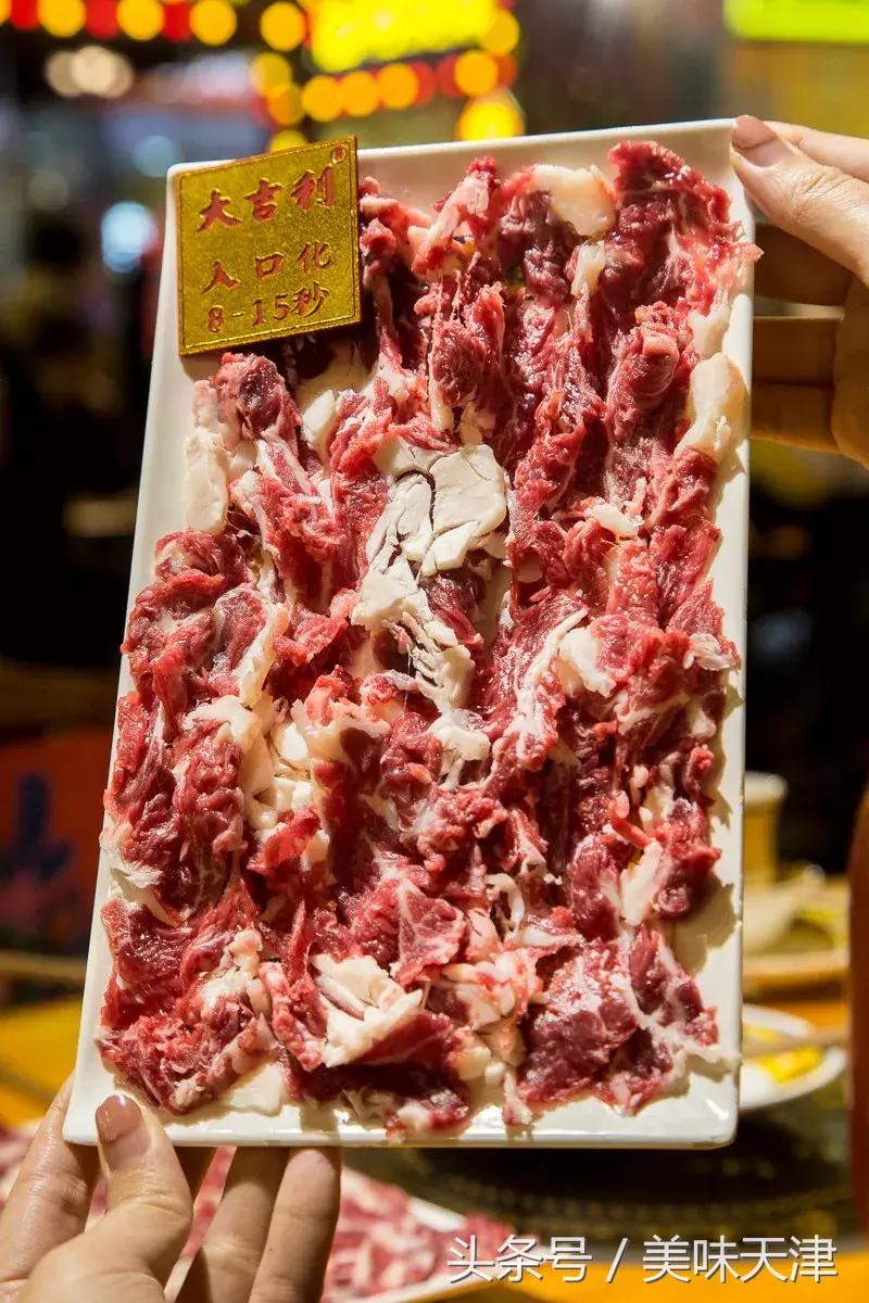 单日排队8万人的火锅,单日排队最多的火锅