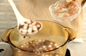 十大适合女人补气养血粥,建议女性吃几种食物补气补血