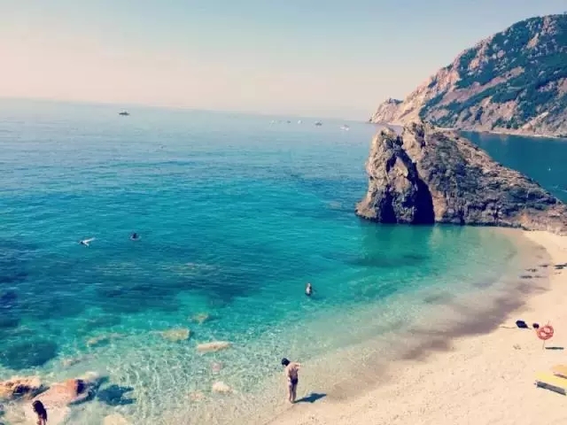 意大利五渔村风景微信头像,意大利五渔村海边小镇图片