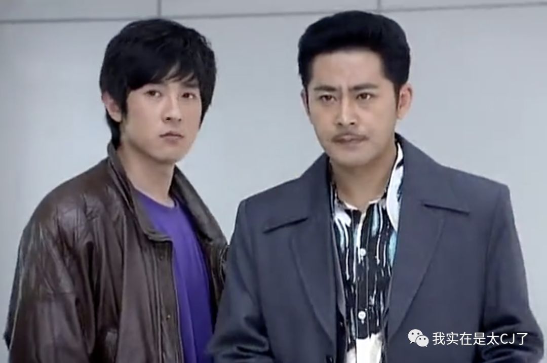 没想到是以这样的形式上了热搜