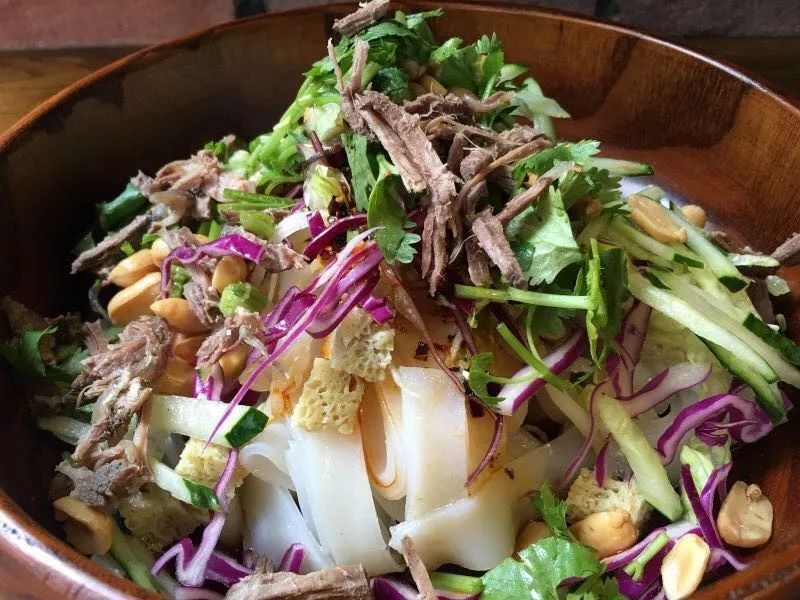 世茂广场新开,世茂广场b1楼