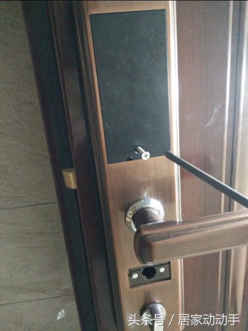 智能锁换锁芯和换锁体,换智能锁芯教程