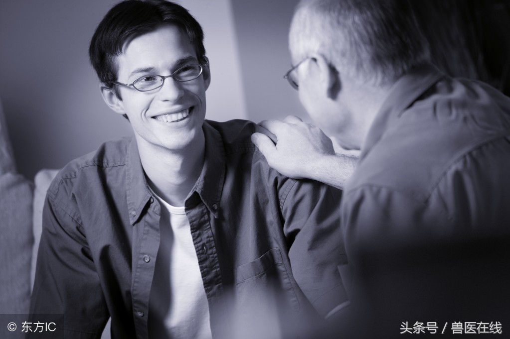 断奶仔猪得了轮状病毒腹泻怎么治,断奶仔猪水样腹泻最快解决方法