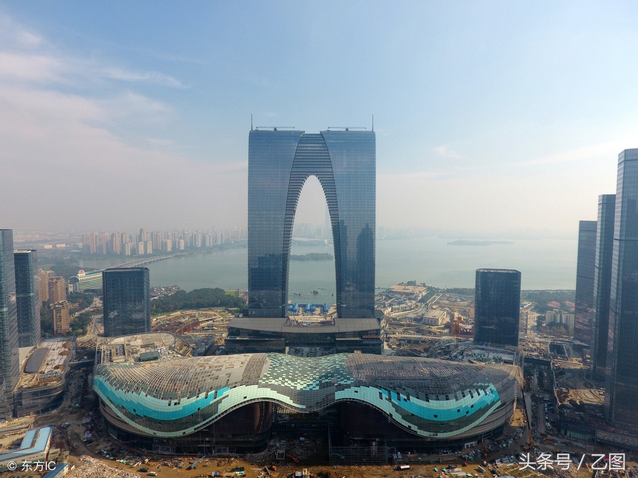 中国奇葩建筑物名单,带你吃瓜世界上最奇葩的建筑