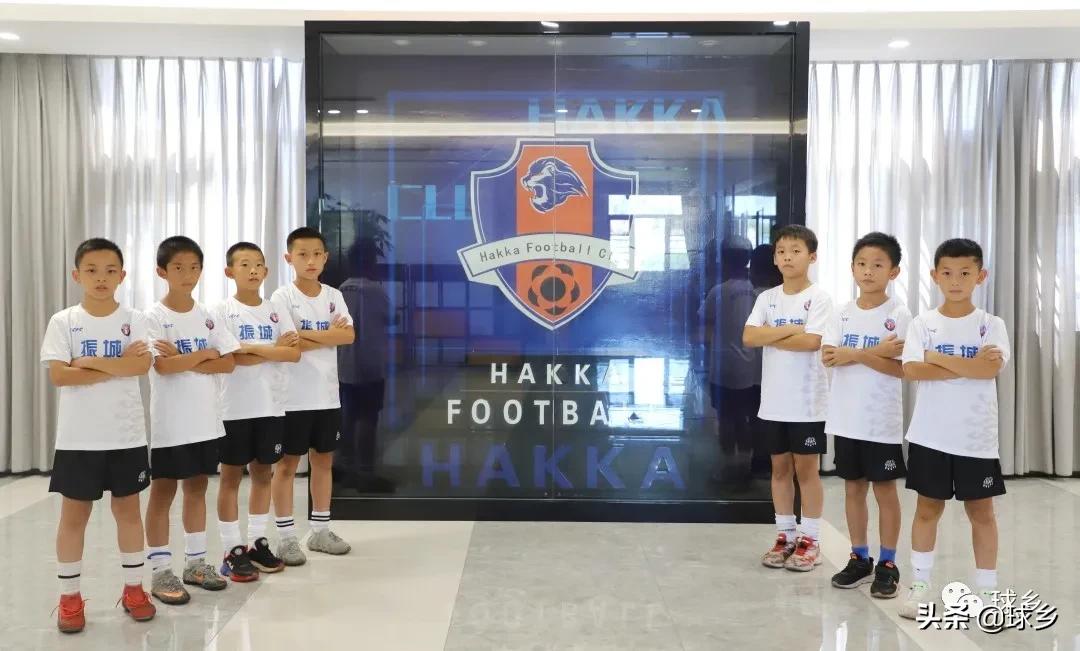 姊呭窞鎸煄闈掕鏈堣禌,鑱屼笟姊槦瓒崇悆闈掕