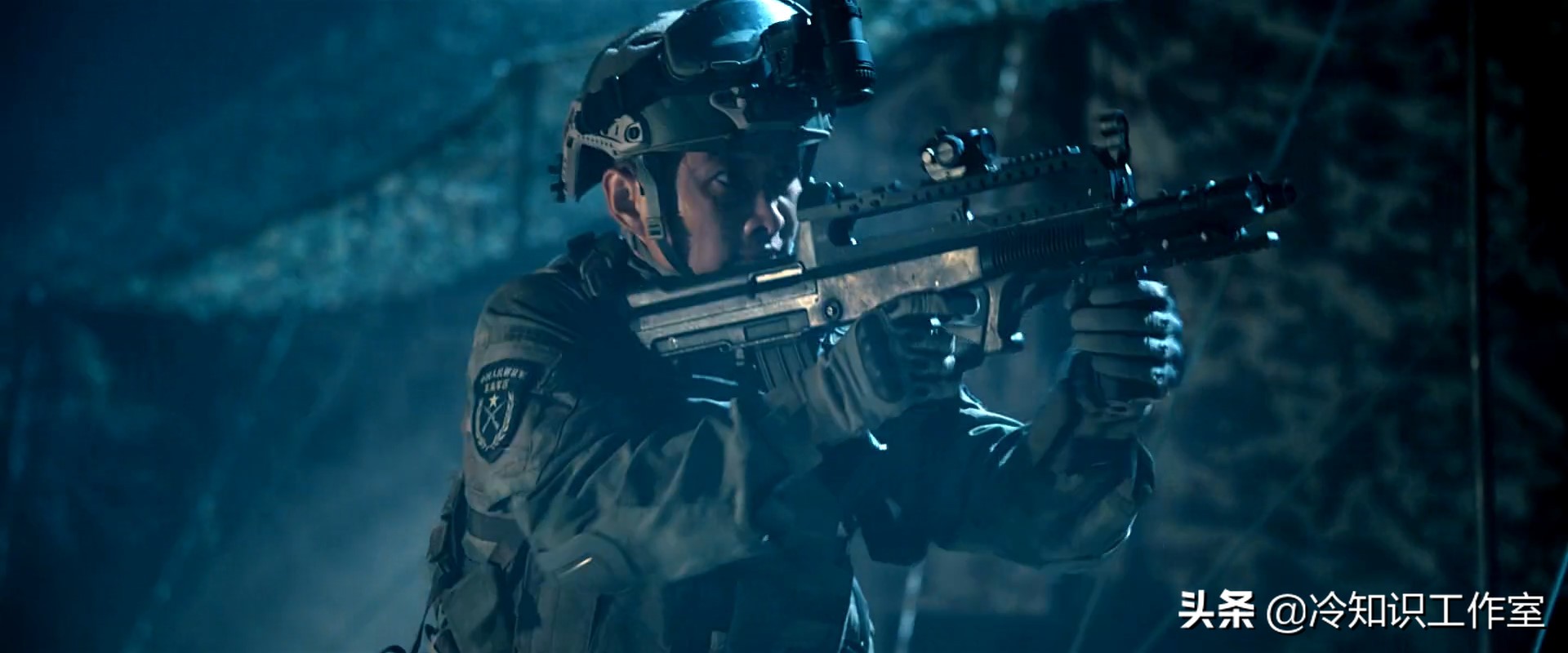 战狼二解说介绍枪械,战狼2枪械训练视频