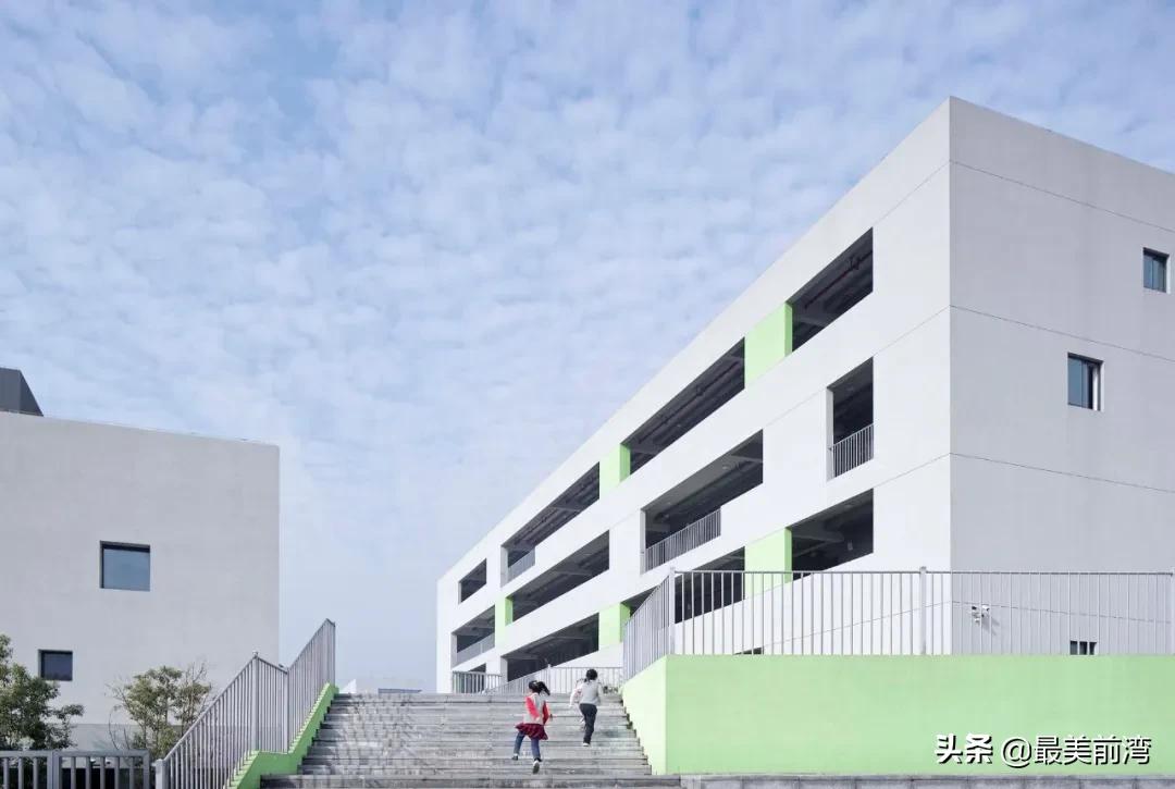 杭州湾滨海小学简介,杭州湾滨海小学照片