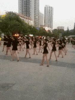 开心搞笑视频小哥哥,小哥哥搞笑视频gif