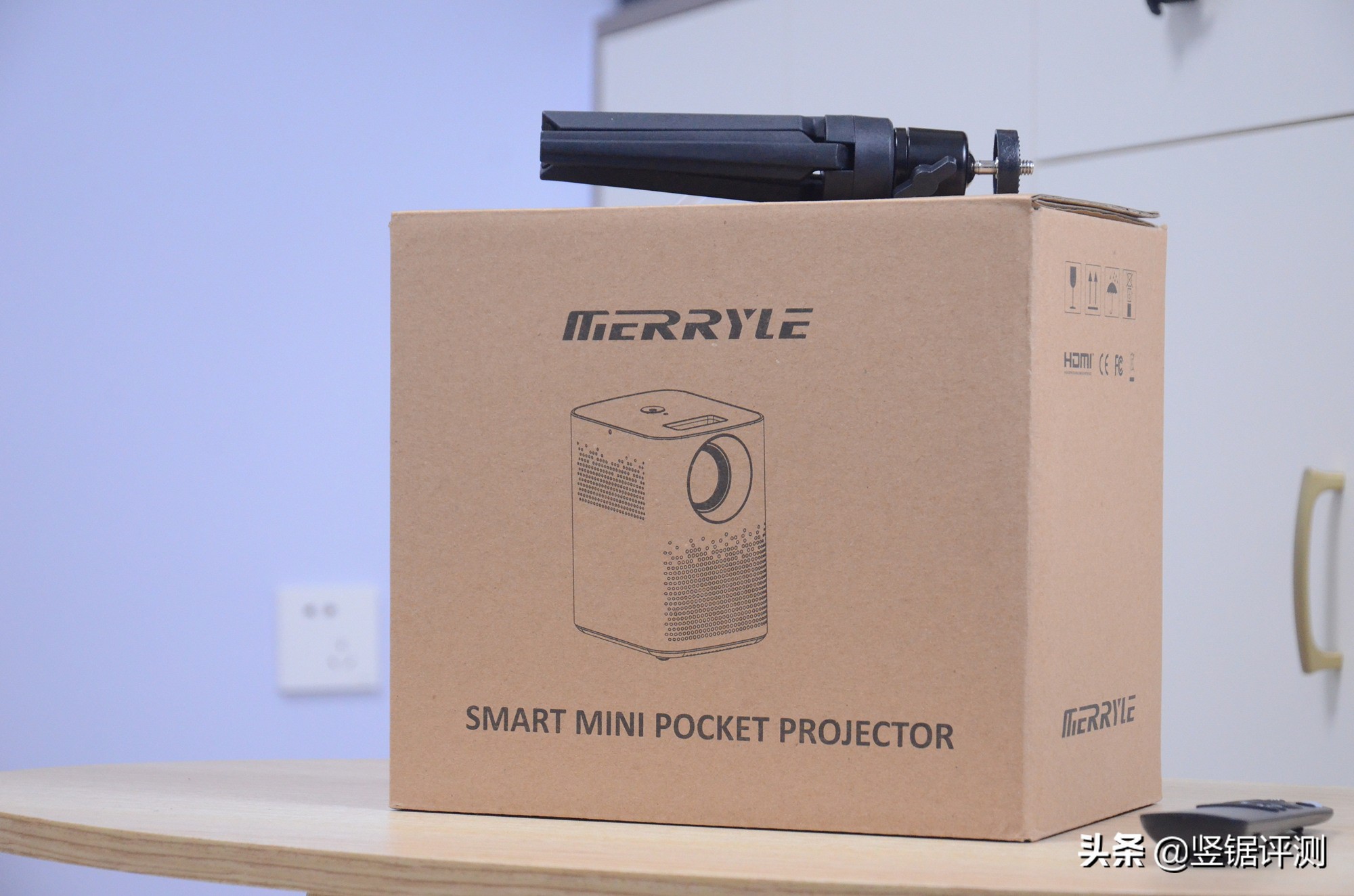 4000元价位最值得买的智能投影仪,投影仪千元机测评