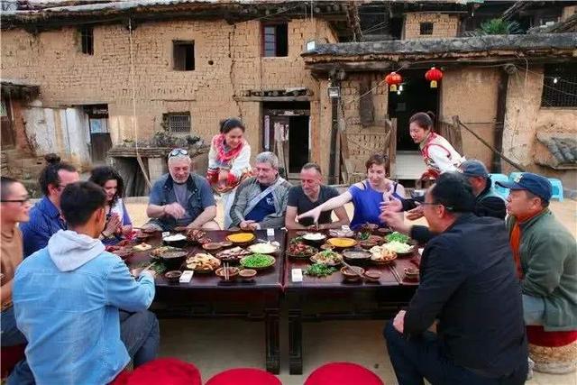 云南泸西人爱吃海鲜吗,泸西人是不是都爱吃葱