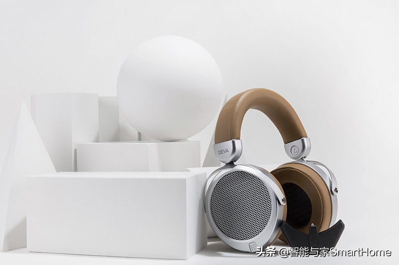 后疫情时代我们在逆境中求生,疫情过后充满阳光的句子