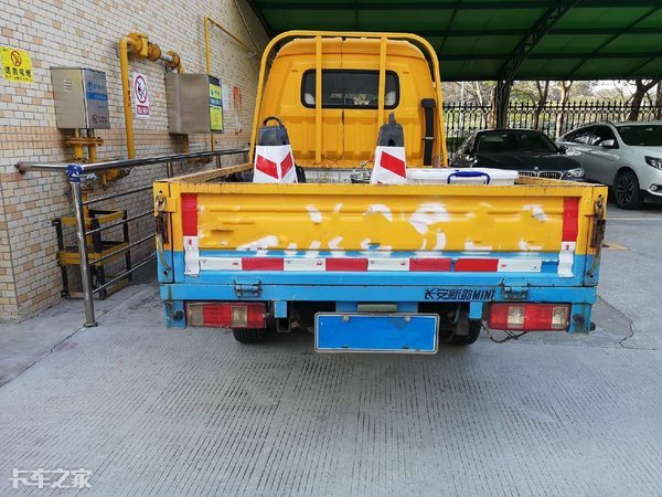 长安微卡新豹双排小货车发动机,新车长安新豹t3双排2.2米仓栅微卡