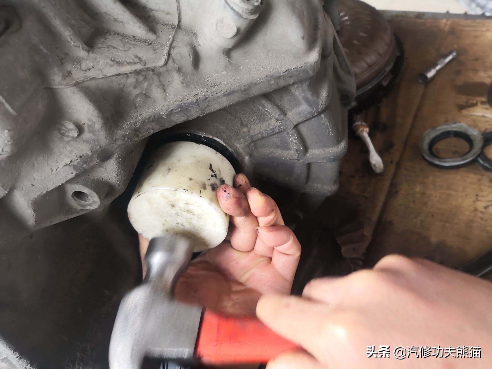 10年斯柯达明锐2.0的烧机油不,12年斯柯达明锐rs烧机油严重吗