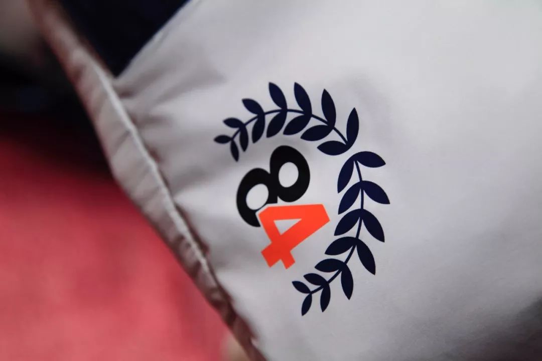 安踏冠军系列也开始发力了,openingceremony安踏联名