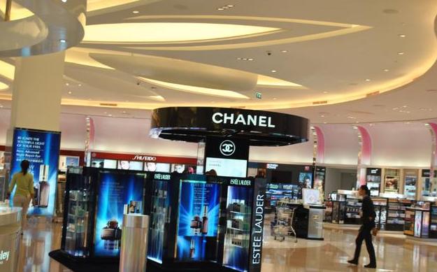 谁说在国外买车就不会被坑,出国自由行真的是很安全么