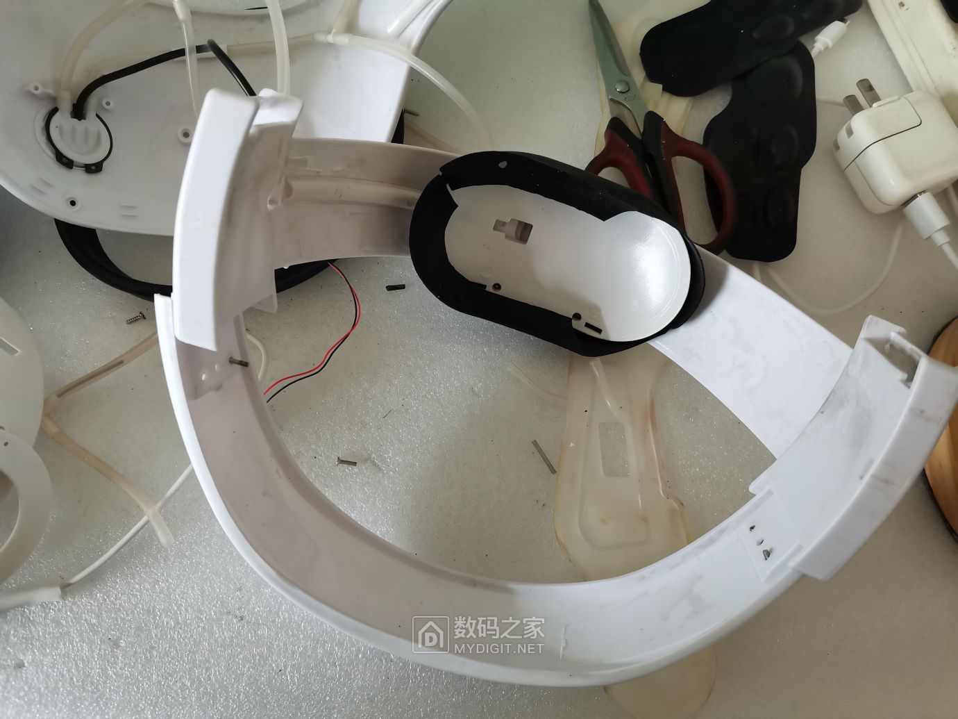 头部按摩器八爪式拆解,头部按摩器评测视频