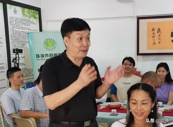 七子饼茶和沱茶,七子饼茶生茶好还是熟茶好