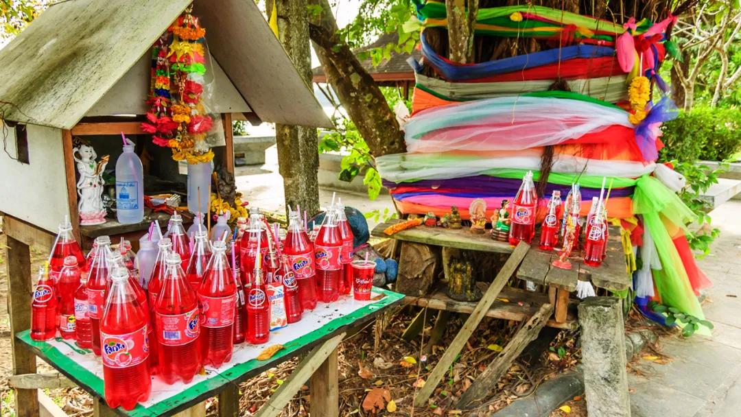 草莓芬达泰国,泰国路边的东西千万不要乱捡