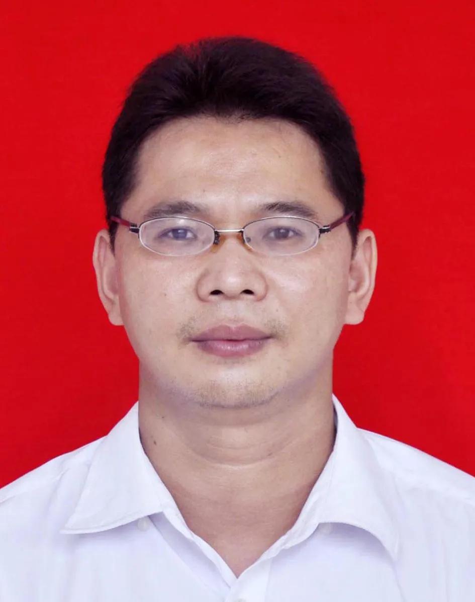 江西省兴国县将军中学简介,兴国将军中学优秀教师