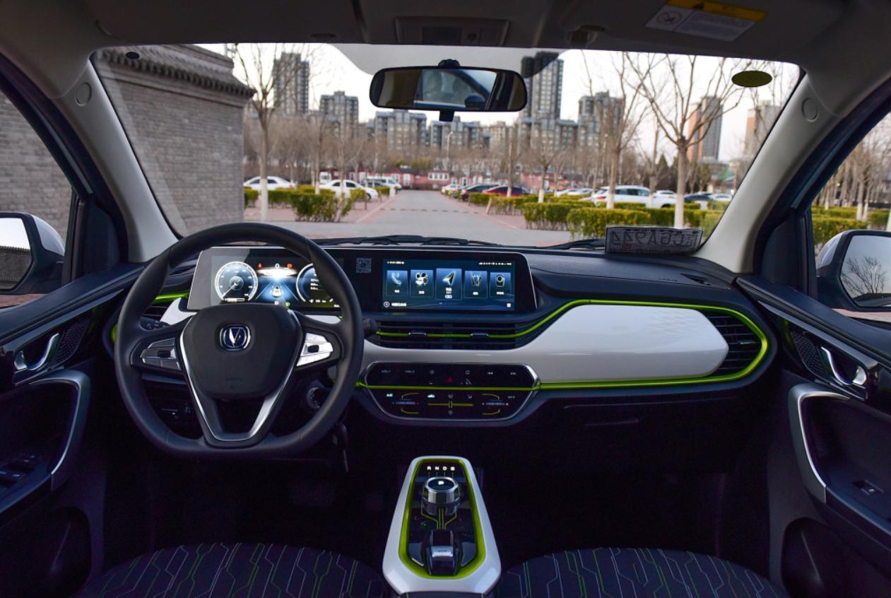 新版长安奔奔e-star评测,长安奔奔e-star新能源售价