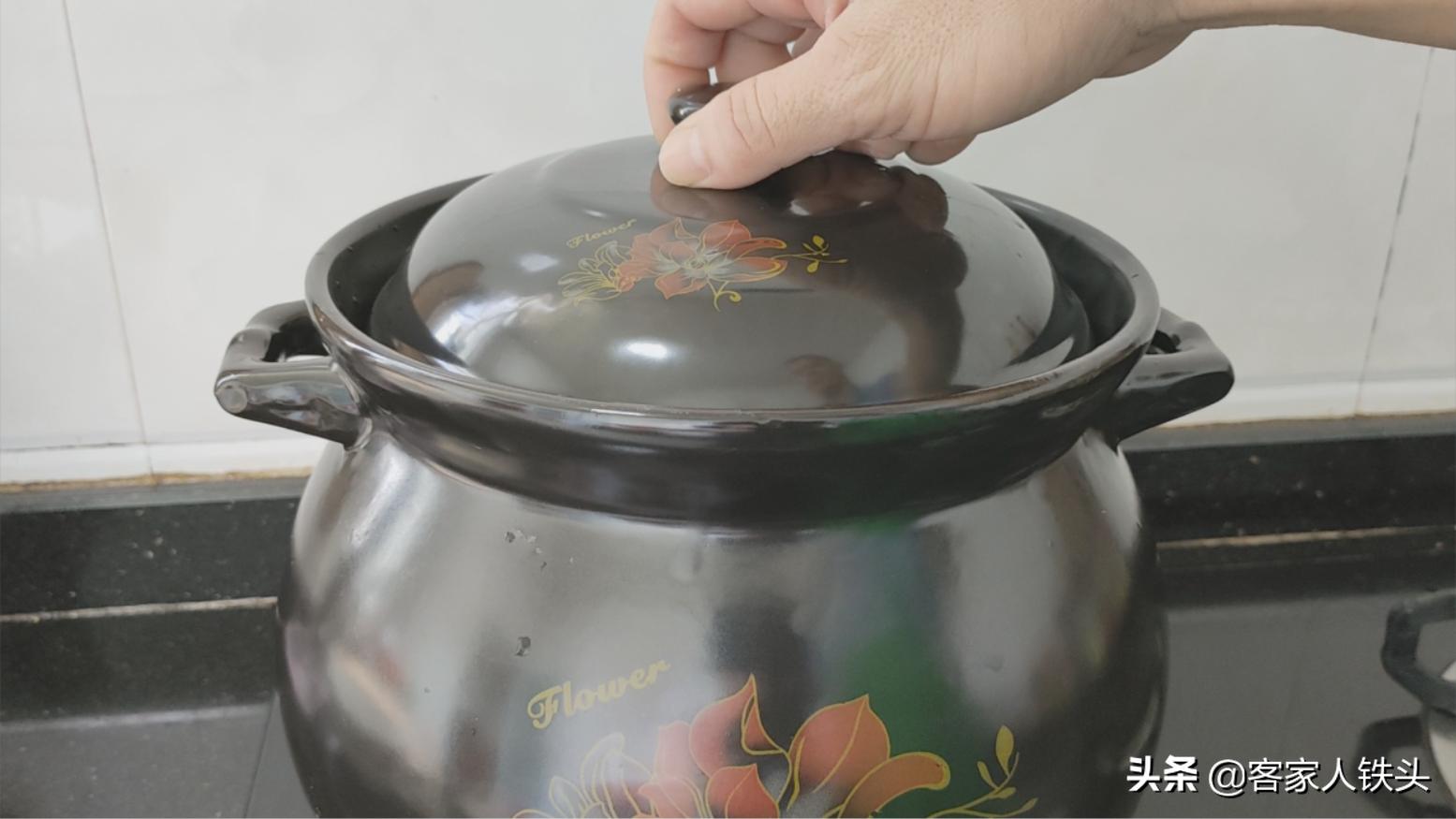 广东鸭汤云吞的汤料配方,广东老鸭汤最正确炖汤方法