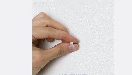 白墙的灰印迹怎么去除,白墙有泥渍怎么去除