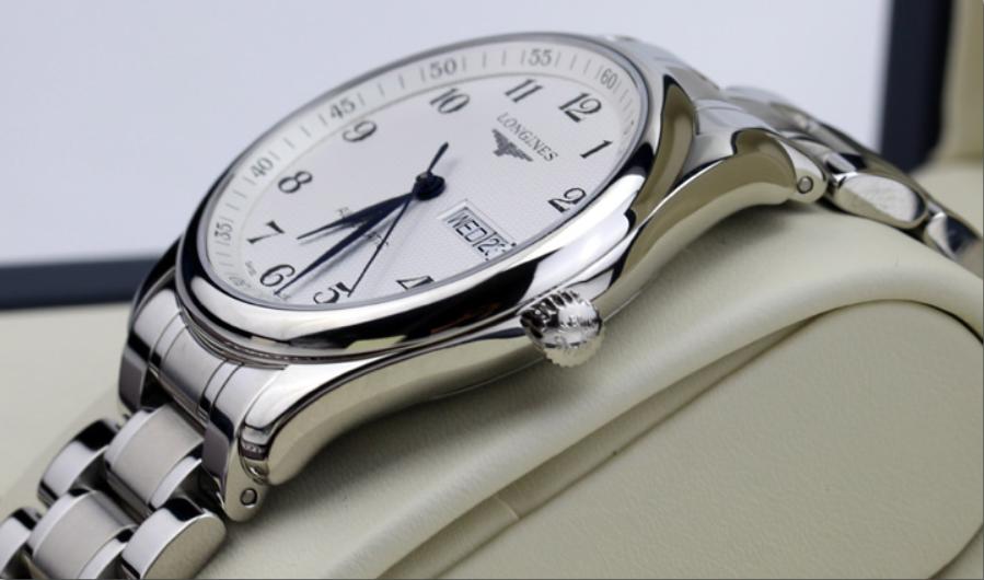 适合老年男士的10款最佳方形手表,男士潮表手表