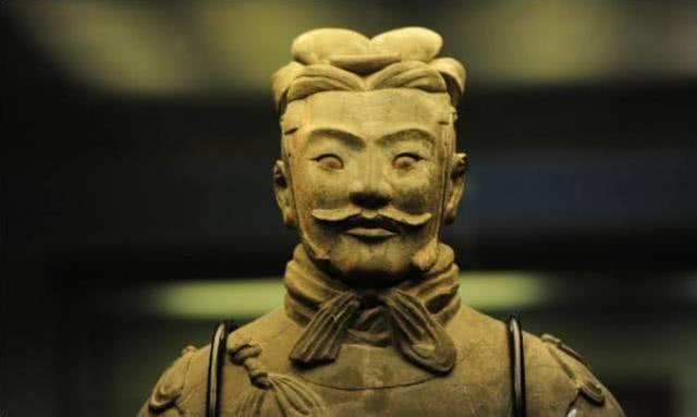兵马俑出土的历史价值,兵马俑刚出土的神秘历史