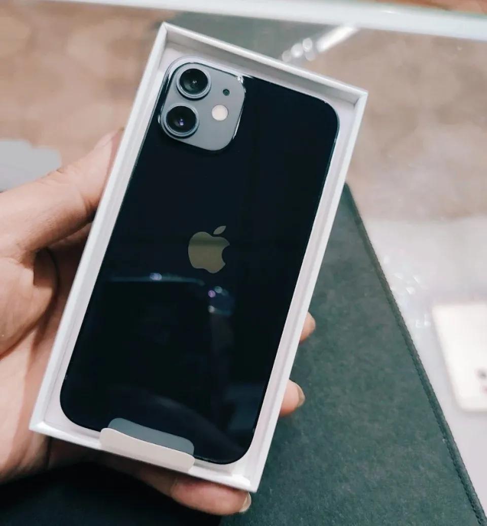 手机内存选128G还是256G?为何店老板劝我64G别考虑了