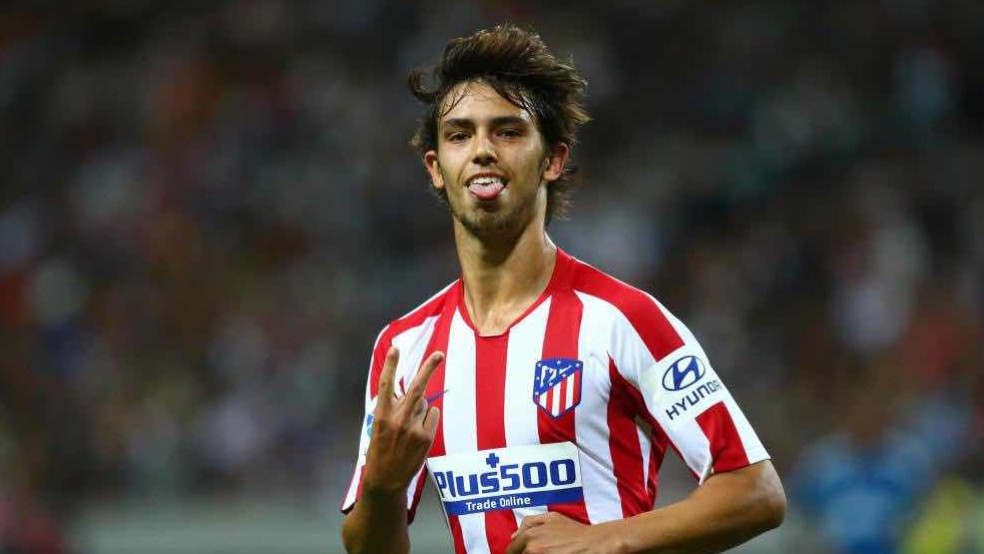 11个c罗vs11个梅西实况足球,实况足球普卡c罗梅西谁更强