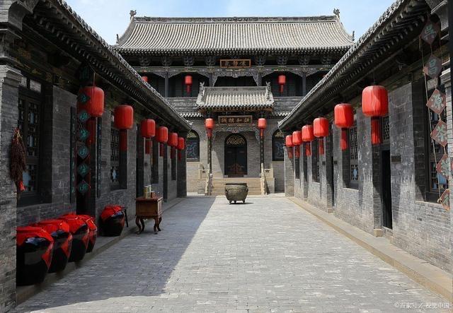 乔家大院是山西最好的大院吗,走进山西乔家大院也很壮观