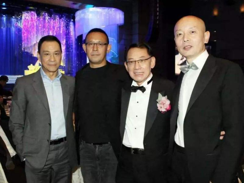 英皇老板杨受成和李嘉诚,英皇老板杨受成几个儿子