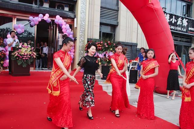 李双双美容院加盟总部,河南李双双美容