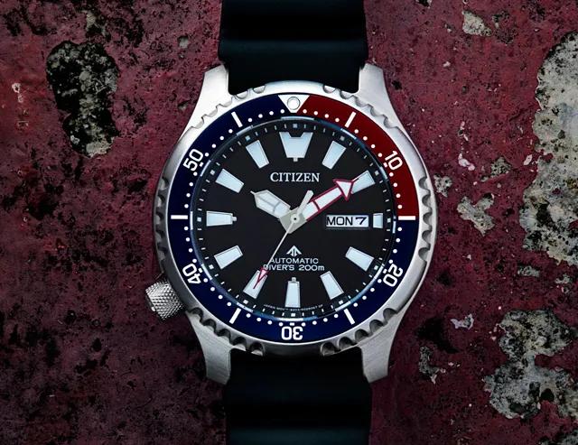 两三千买电子手表还是机械手表,两三千推荐天梭还是西铁城