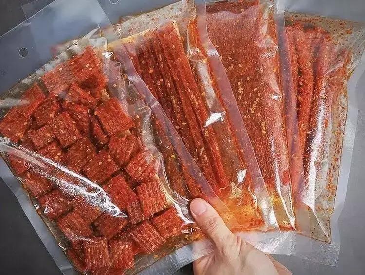 网红零食2024新款爆款,网红零食爆款批发摆摊