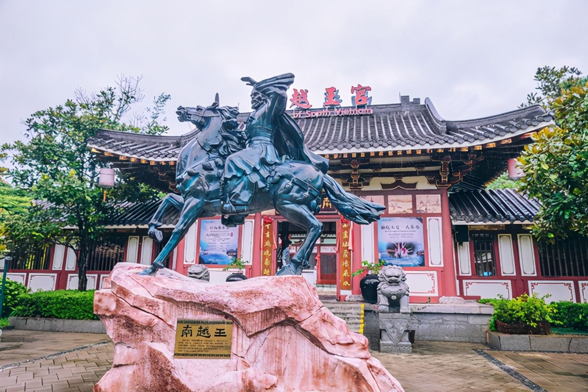 世界最顶级的温泉酒店,最高端的温泉酒店带独立温泉池