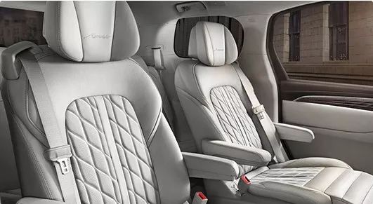 传祺gl8车怎么样,传祺gl8混动版