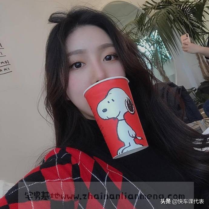 NanaUn美丽可人的韩国模特,好身材是锻炼出来的