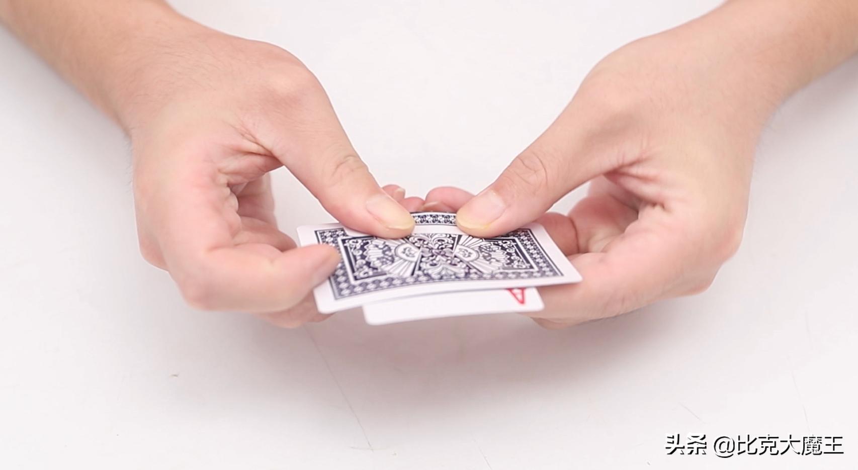 旧扑克牌别扔了，教你做解压圆球，拿到手就想玩，大人小孩都喜欢
