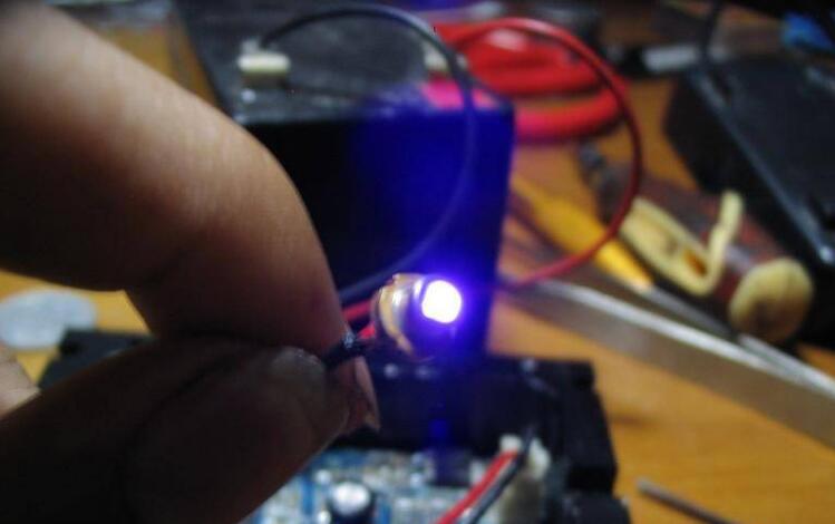 刻录机悬浮激光头,刻录机激光头原理