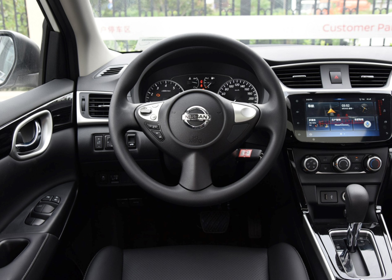 日产轩逸经典优点大全,日产轩逸经典最新款图片