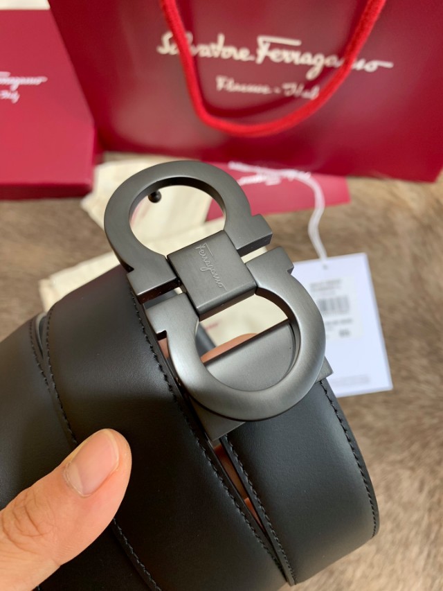 送男朋友菲拉格慕皮带哪一款,男士戴菲拉格慕皮带好看吗