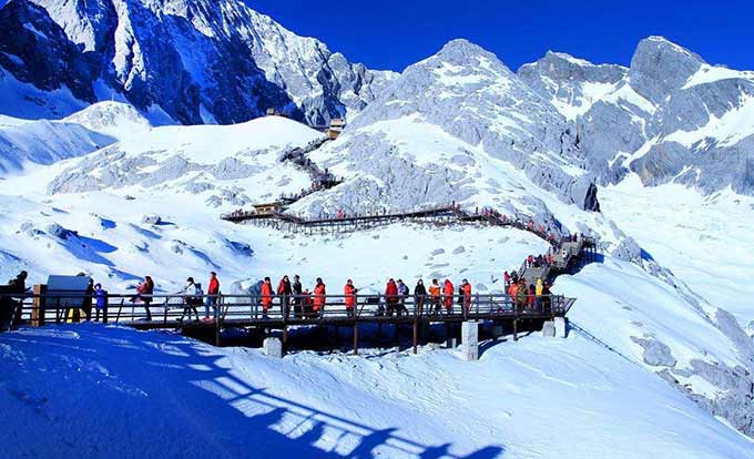 bedown和down的区别,bedown的用法