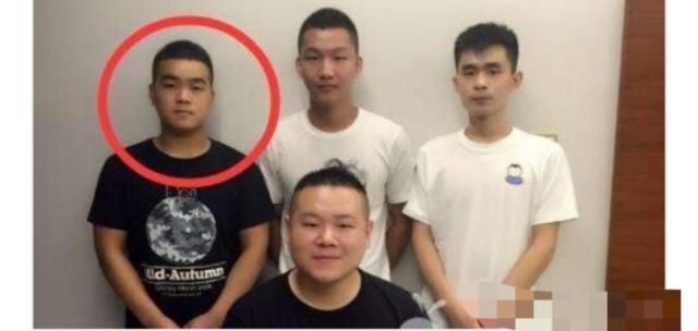 明星对待助理的态度岳云鹏,岳云鹏和助理冲冲搞笑