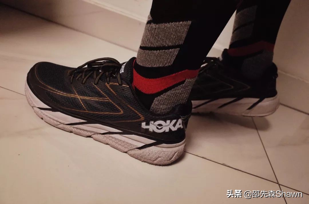 马拉松赛前两天的准备,zealwood赛乐椰碳跑步袜