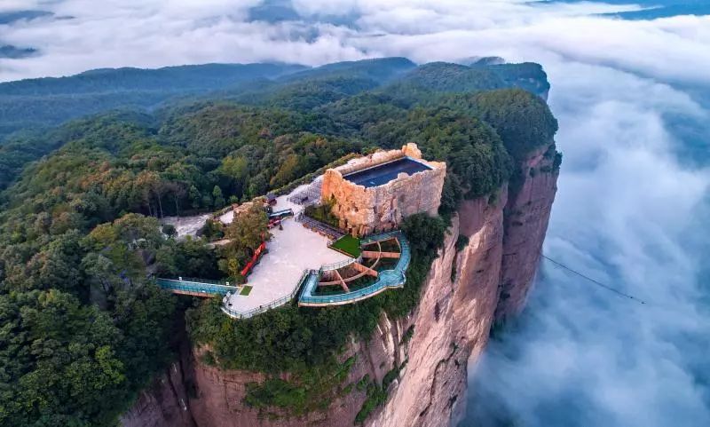 成都3-5天看雪泡温泉自驾游,成都周边泡温泉看雪景