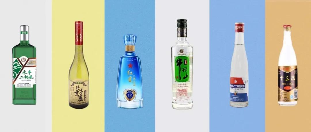 一个老酒客的讲述：品酒不是牛饮，如何一眼看出对方在哪个段位