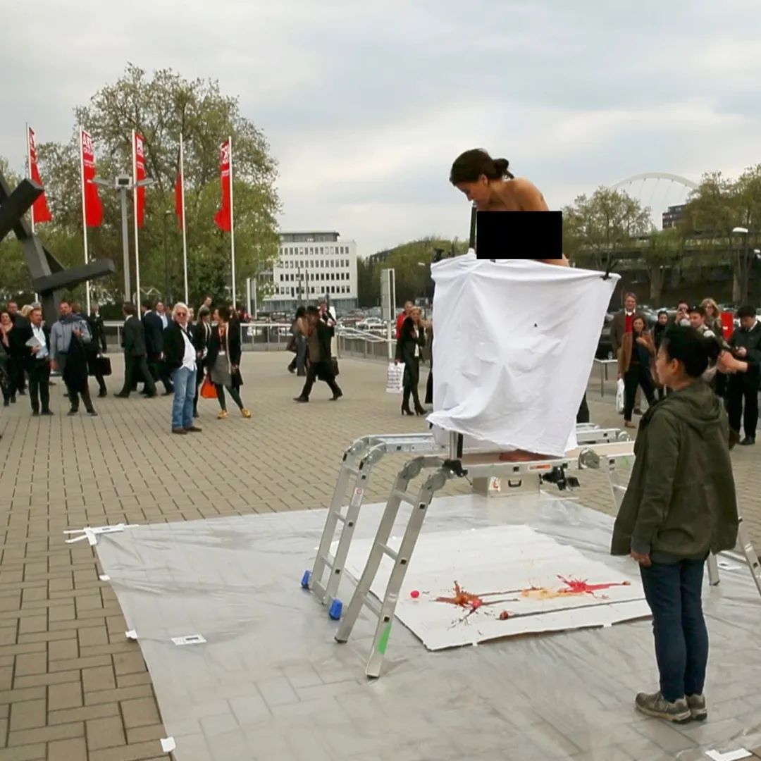 保护女人的合法权益,保护女性的正当权益